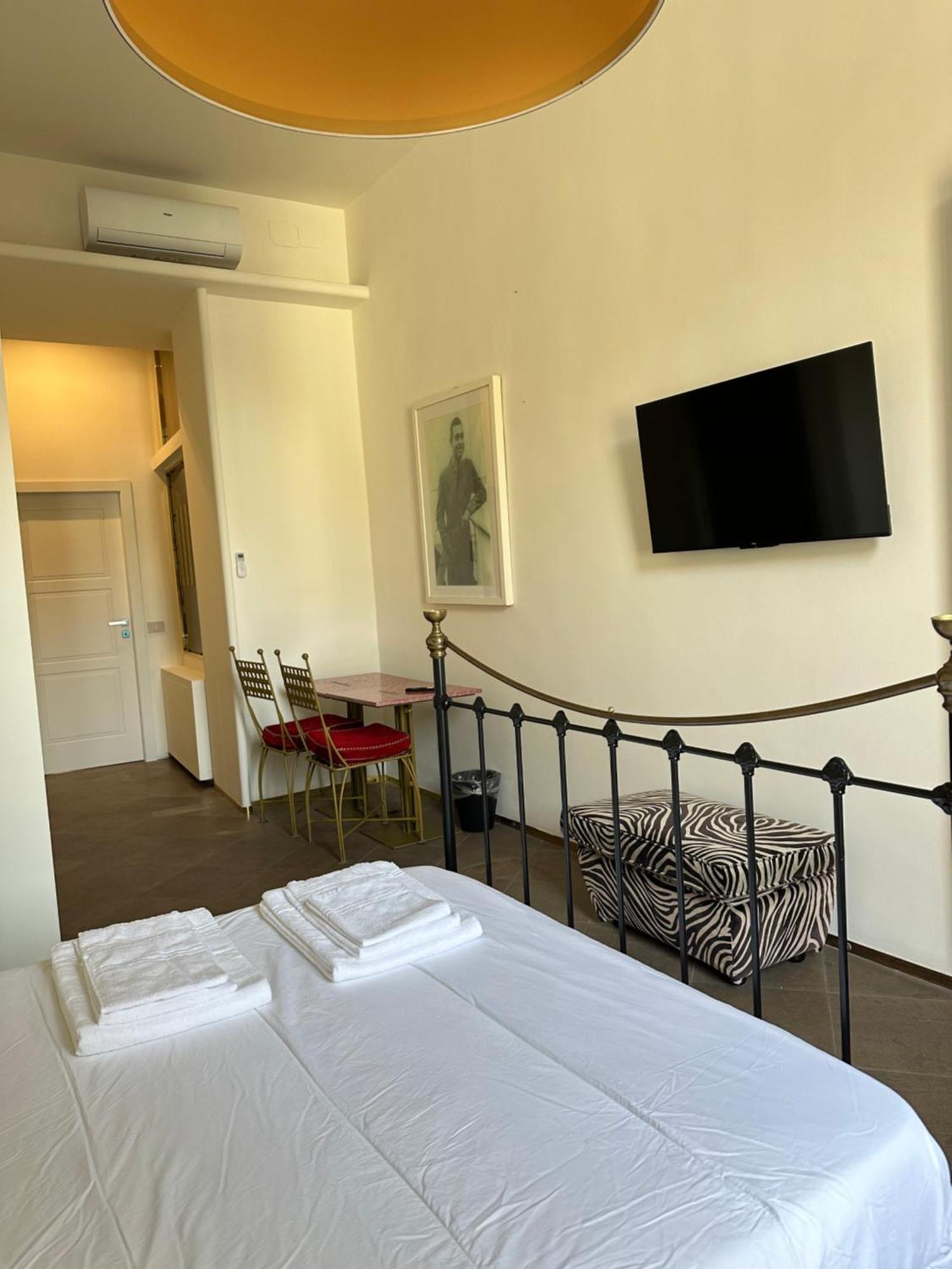 Pb Suites Florence Luaran gambar